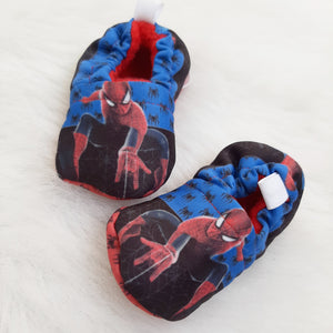 Zapatos superhéroe