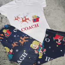 Cargar imagen en el visor de la galería, Pijamas familiares navideñas