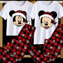 Cargar imagen en el visor de la galería, Pijamas familiares navideñas