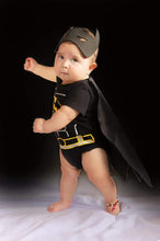 Cargar imagen en el visor de la galería, Disfraz Batman bebé