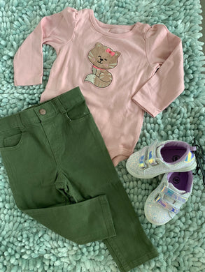 Conjunto x2 niña verde militar